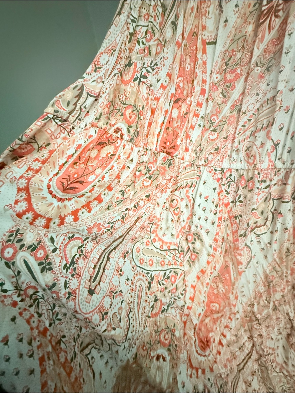 Sleeveless Paisley Maxi Dress in Coral and Cream - Picture 2 of 3